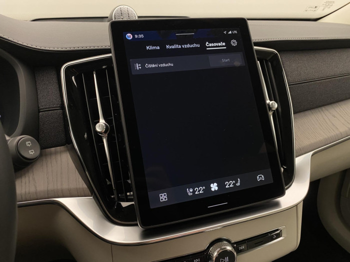 Volvo XC90 B5 AWD AUT BRIGHT PLUS 7míst na operativní leasing