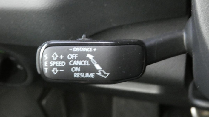 Škoda Karoq 1,5 TSI Sportline na operativní leasing