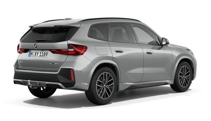 BMW X1 20i sDrive na operativní leasing