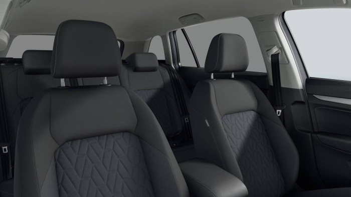 Volkswagen Golf Variant People 1,5 eTSI 110kW 7DSG na operativní leasing