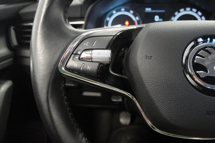Škoda Scala 1.0 TSI 81 kW Ambition na operativní leasing