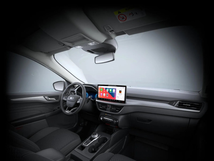 Ford Kuga Titanium 2.5 178 kW Plug-in hybrid Automatická převodovka na operativní leasing