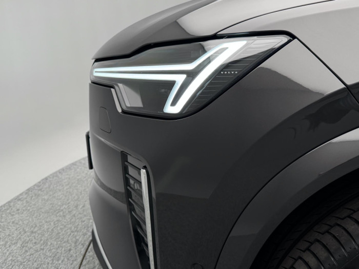 Volvo XC90 B5 AWD AUT BRIGHT ULTRA 7 míst na operativní leasing