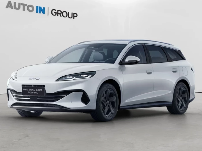 BYD SEAL 6 DM-i Touring Boost*V2L na operativní leasing