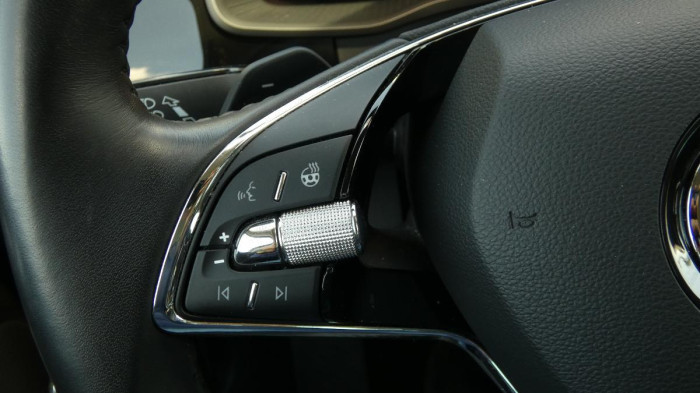 Škoda Superb 2,0 TDI 147kw DSG Style na operativní leasing