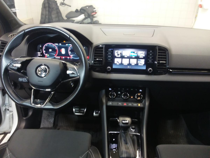 Škoda Karoq 1,5 TSI Sportline DSG na operativní leasing