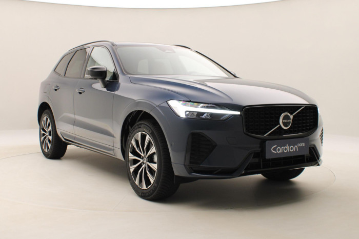 Volvo XC60 B5 AWD AUT DARK PLUS na operativní leasing