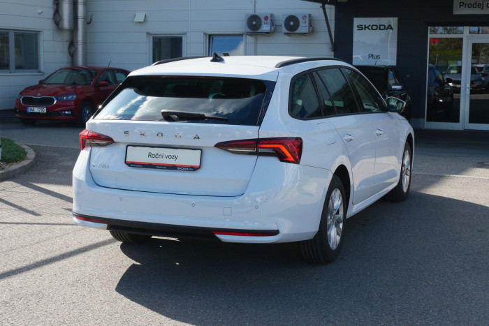 Škoda Octavia 1.5 TSI 85 kW 130 let na operativní leasing
