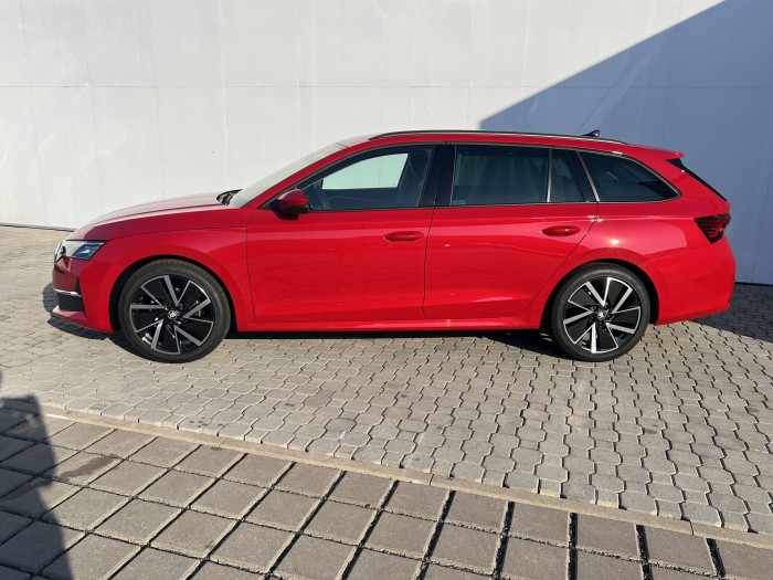 Škoda Octavia Combi Combi Dynamic 7DSG 1,5TSI / 110kW na operativní leasing