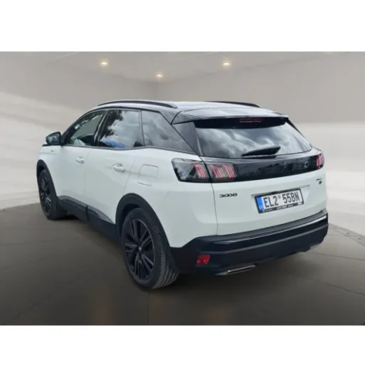 Peugeot 3008 PHEV 300 GT AWD AT na operativní leasing