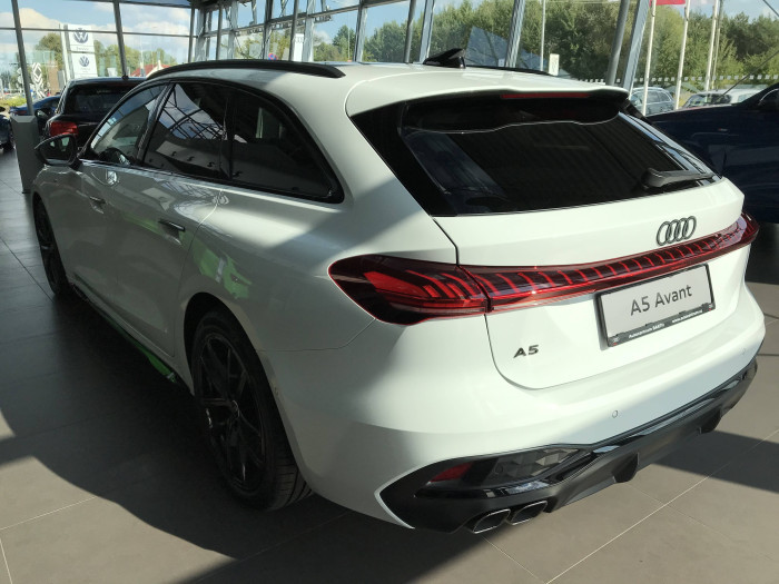 Audi A5 Avant 7STR 2,0TDI / 150kW na operativní leasing