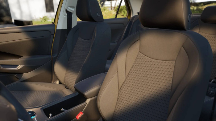 Volkswagen T-Roc Life 1,5 eTSI 85kW 7DSG na operativní leasing