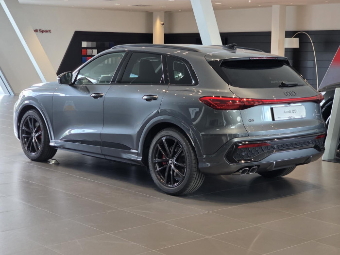 Audi Q5 TDI quattro Stronic na operativní leasing