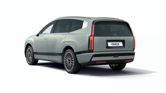Hyundai Ioniq 9 Calligraphy POWER 110.0kWh 226kW 4WD na operativní leasing