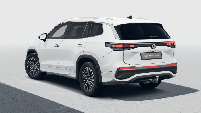 Volkswagen Tayron Elegance 1,5 TSI 150 kW eHybrid na operativní leasing