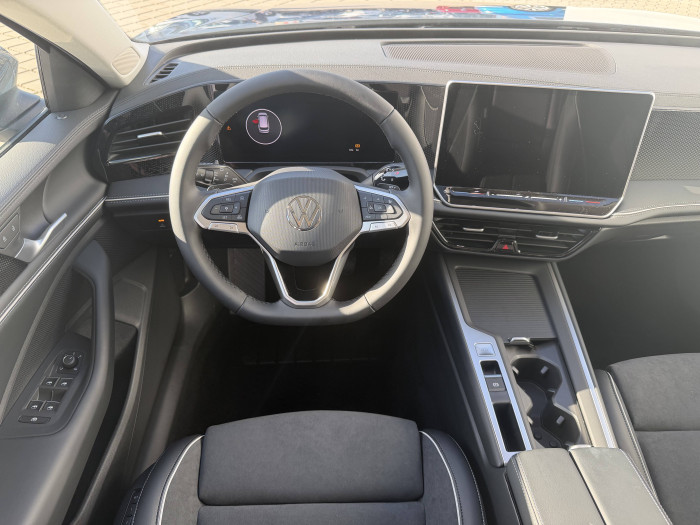 Volkswagen Passat Business 7DSG mHEV 1,5eTSI / 110kW na operativní leasing