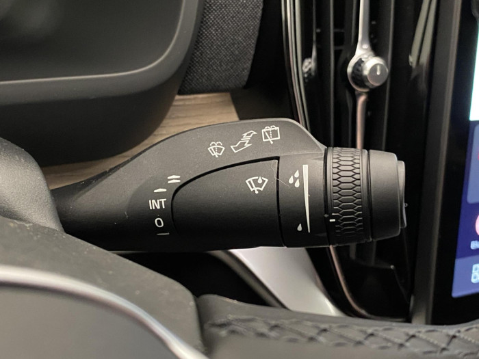 Volvo XC90 T8 AWD RECHARGE BRIGHT PLUS 7m na operativní leasing