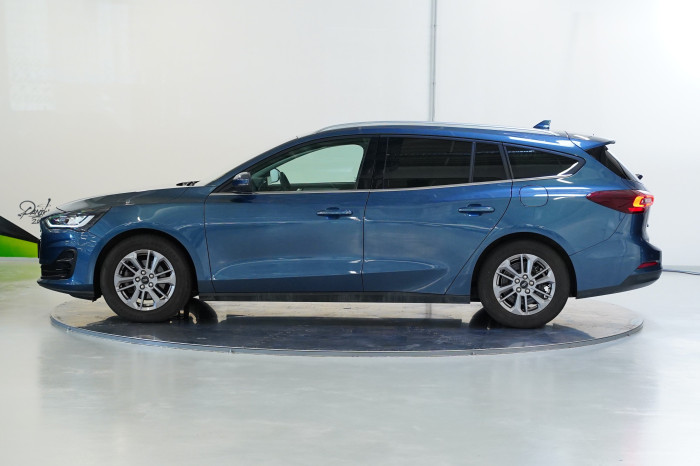 Ford Focus 1.0 EcoBoost 114 kW Titanium na operativní leasing