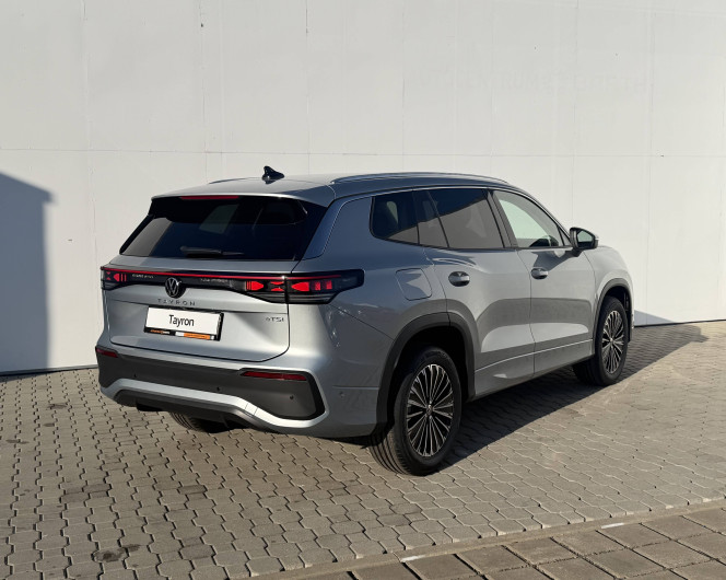 Volkswagen Tayron People 7DSG mHEV 1,5eTSi / 110kW na operativní leasing