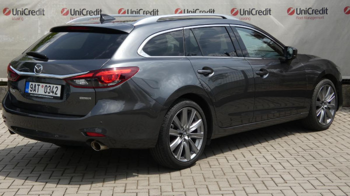 Mazda 6 Takumi 2.5 Skyactiv-G194k AT na operativní leasing