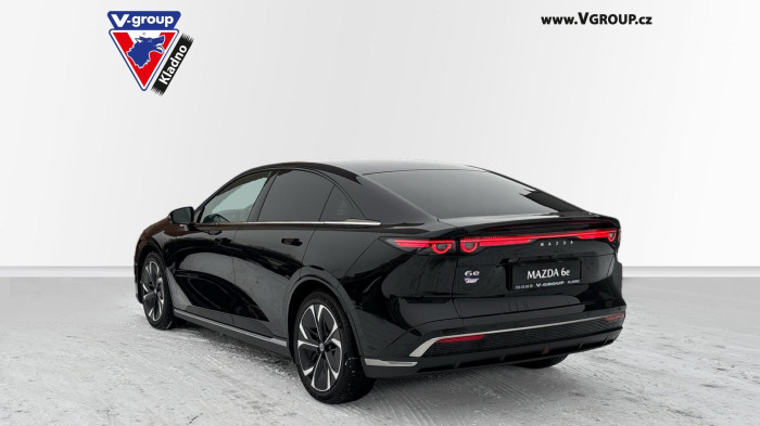 Mazda 6e 68.8 kWh Takumi Plus - Jet Black na operativní leasing