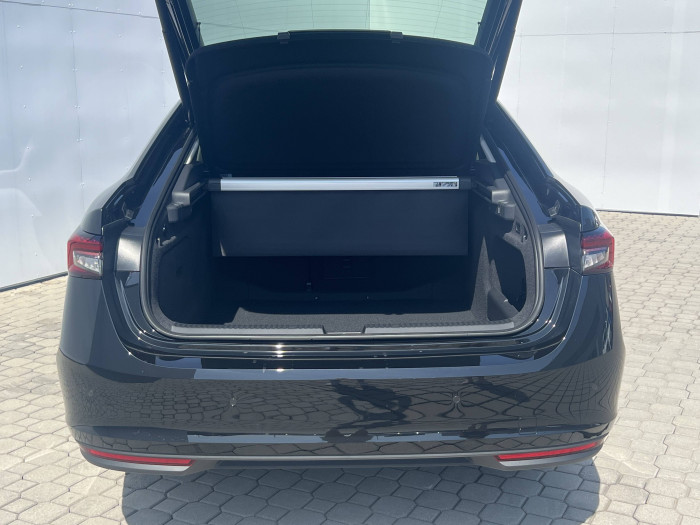 Škoda Superb Selection 7DSG 2,0TDI / 110kW na operativní leasing