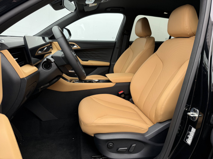 MG HS EXCLUSIVE HEV 1,5TGI / 165kW na operativní leasing