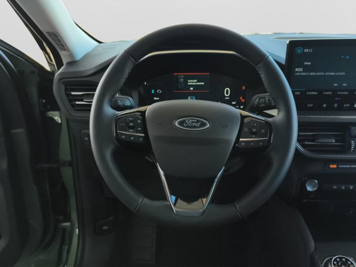 Ford Kuga 2.5 Duratec Hybrid HEV Titanium na operativní leasing