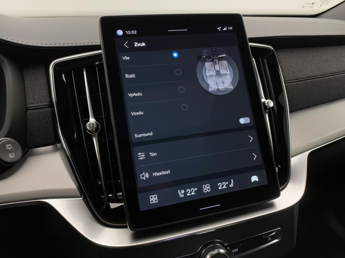 Volvo XC90 B5 AWD BLACK EDITION PLUS 7 na operativní leasing