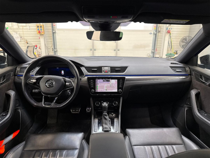 Škoda Superb 2.0 TDI DSG 4x4 Sportline 147k na operativní leasing