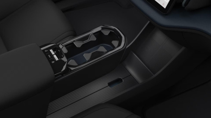 Volvo EX30 BLACK EDITION P5 ELETRIC PLUS na operativní leasing