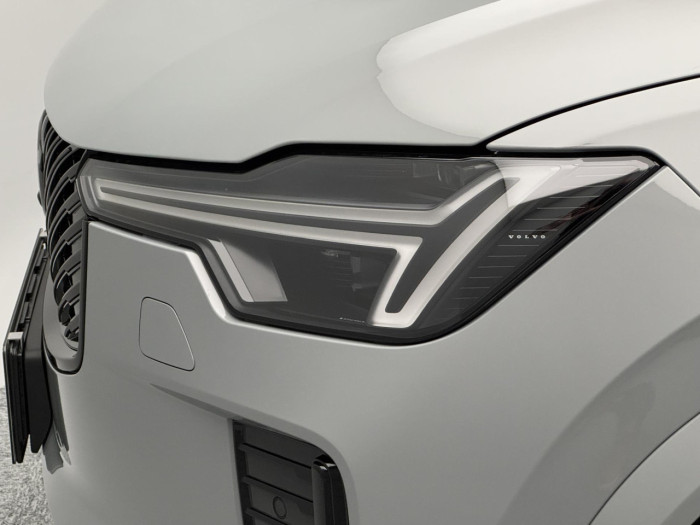 Volvo XC90 B5 AWD AUT BLACK EDITION ULTRA 2.0 Edition na operativní leasing