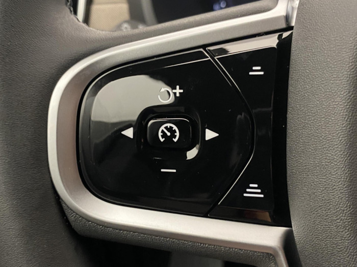 Volvo XC90 B5 AWD AUT BRIGHT PLUS 7míst na operativní leasing