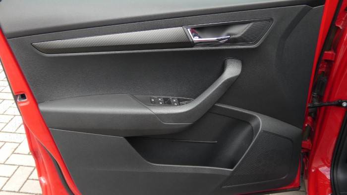 Hyundai i30 1.0 T-GDI Start Plus kombi na operativní leasing