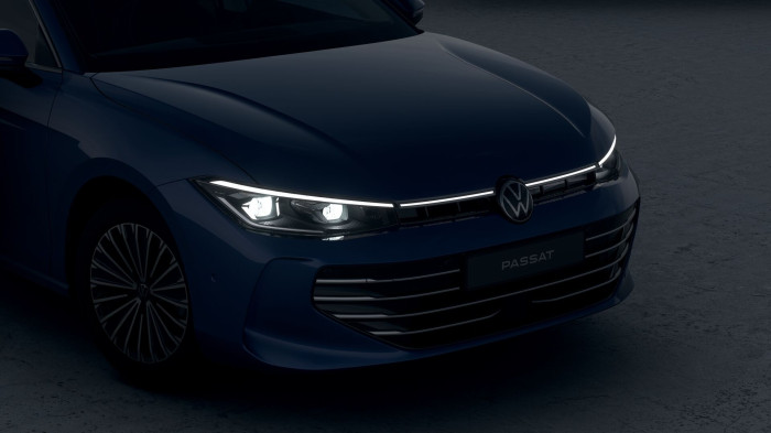 Volkswagen Passat Elegance 1,5 eTSI 110 kW mHEV na operativní leasing