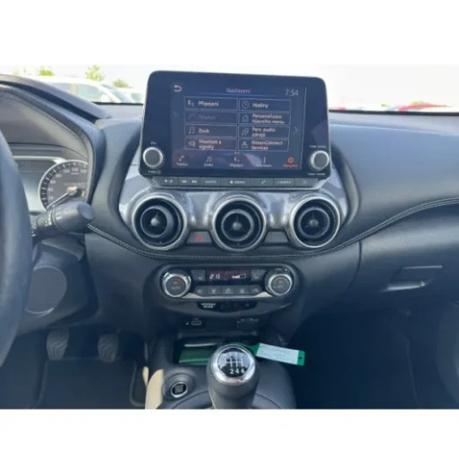 Nissan Juke 1.0 DIG-T 114 N-Connecta na operativní leasing