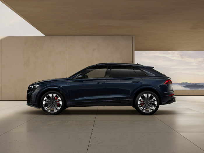 Audi Q8 SUV TDI 210kW quattro na operativní leasing