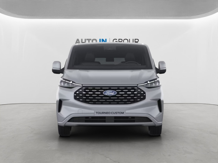 Ford Tourneo Custom 2,0 EcoBlue L2 TITANIUM na operativní leasing