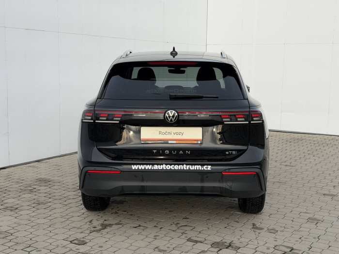 Volkswagen Tiguan People 7DSG mHEV 1,5eTSI / 96kW na operativní leasing
