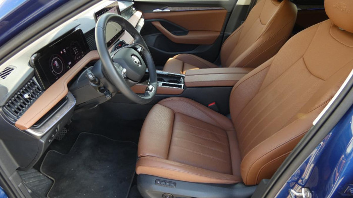 Škoda Karoq 2.0 TDI 110 kW Style 4x4 DSG na operativní leasing