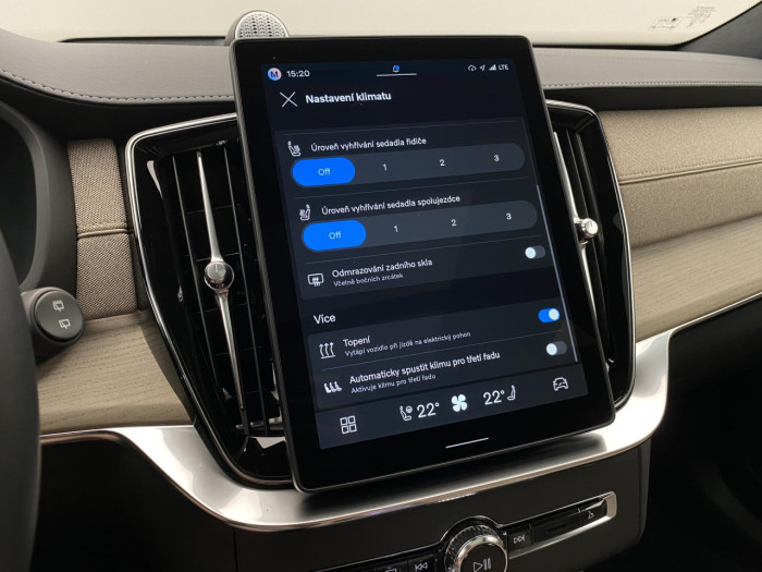 Volvo XC90 T8 AWD Plug-in BRIGHT ULTRA na operativní leasing