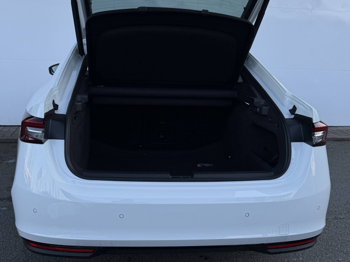 Škoda Superb Sportline 7DSG 2,0TDI / 110kW na operativní leasing