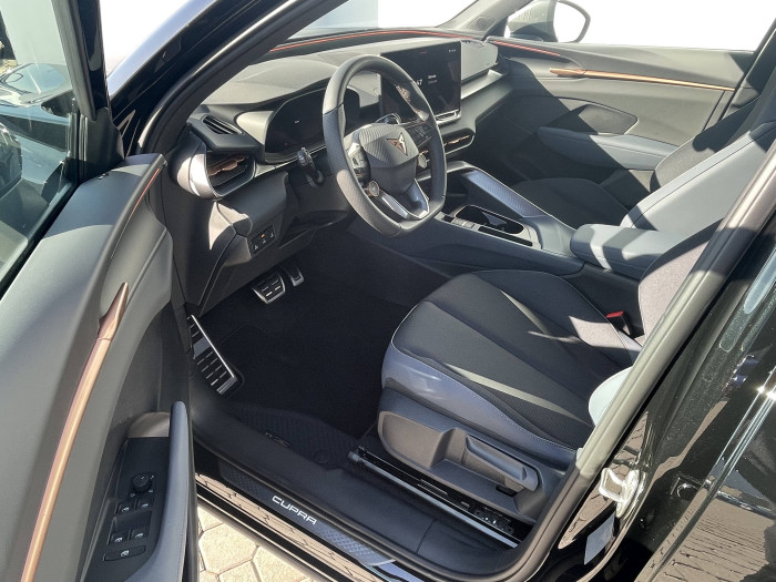 CUPRA Terramar DSG 4WD 2.0 TSI / 150kW na operativní leasing