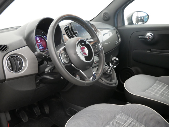 Fiat 500 1.0 Mild-Hybrid 51 kW Lounge na operativní leasing
