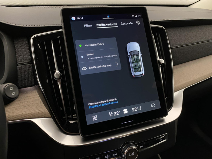 Volvo XC90 B5 AWD AUT DARK PLUS 7míst na operativní leasing