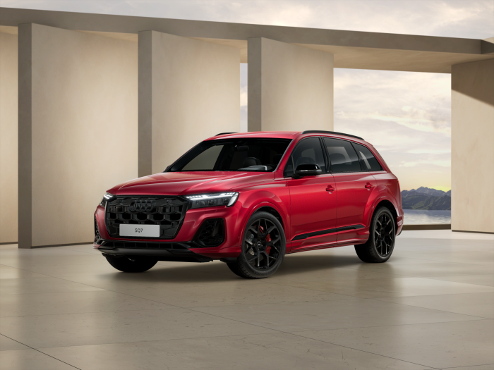Audi SQ7 SUV TFSI (4.0 TFSI, 373 kW) na operativní leasing