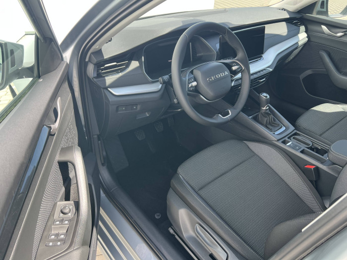 Škoda Octavia Combi Classic 6MP  1,5TSI / 110kW na operativní leasing