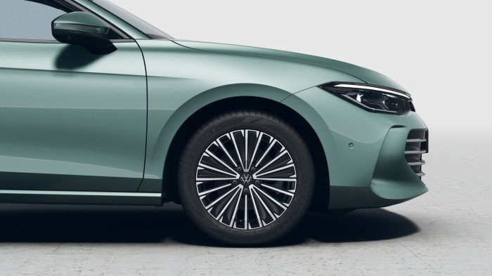 Volkswagen Passat Elegance 2,0 TDI 110 kW na operativní leasing