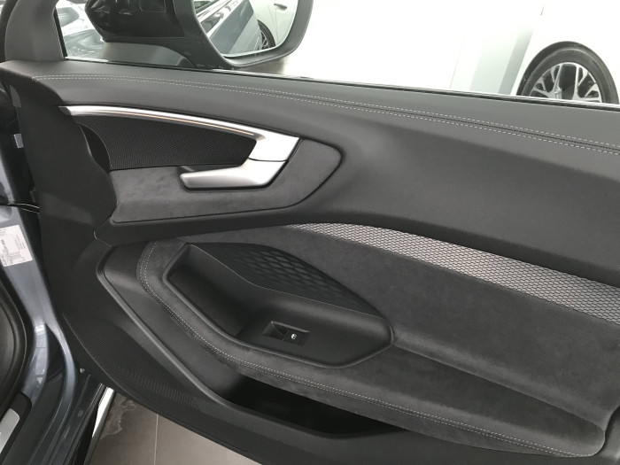 Audi A5 Limuzína 7STR 2,0TFSI / 150kW na operativní leasing