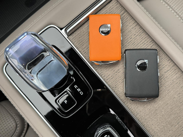 Volvo XC90 B5 AWD AUT BRIGHT PLUS 7míst na operativní leasing